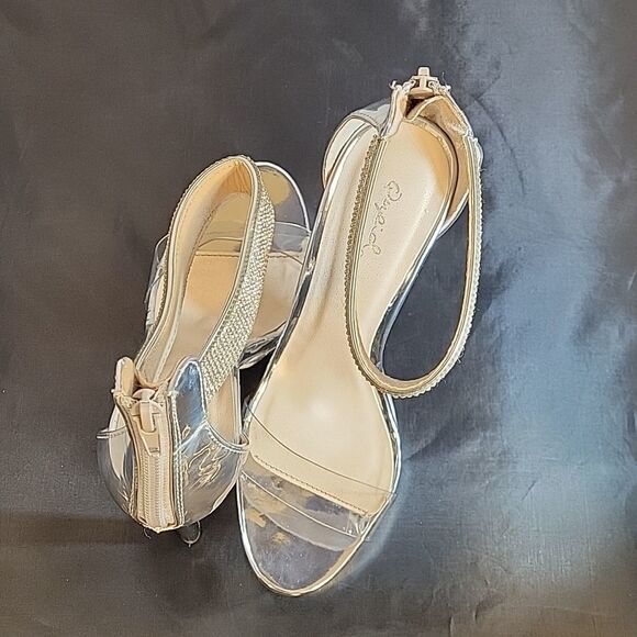 QUPID HIGH HEEL GLITTER EMBROIDERY ANKLE STRAP ZIP CLOSURE CLEAR STRAP SANDAL - Picture 11 of 16